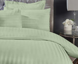 300 Thread Count Super King Pista Bedsheet with 4 Pillow Covers